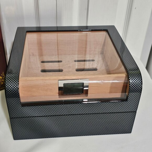 Wudytim Cigar Humidor Spanish Cedar Digital Hygrometer Box Glossy Torch Lighter - Picture 4 of 12